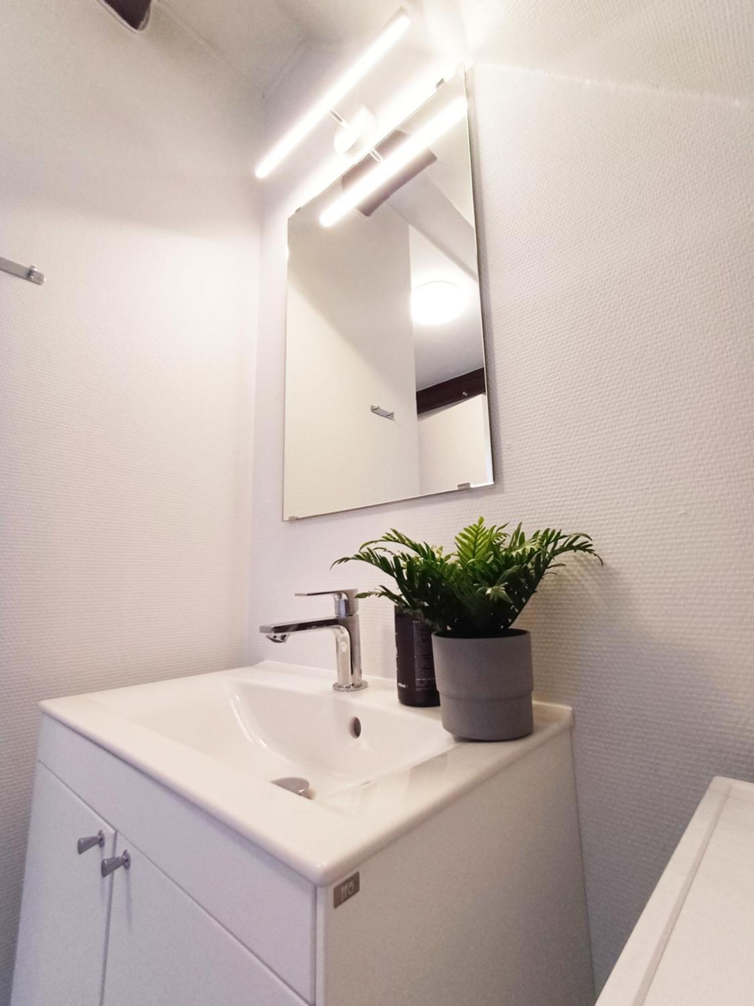 Large Double Room In The Center Of City 란데르스 외부 사진